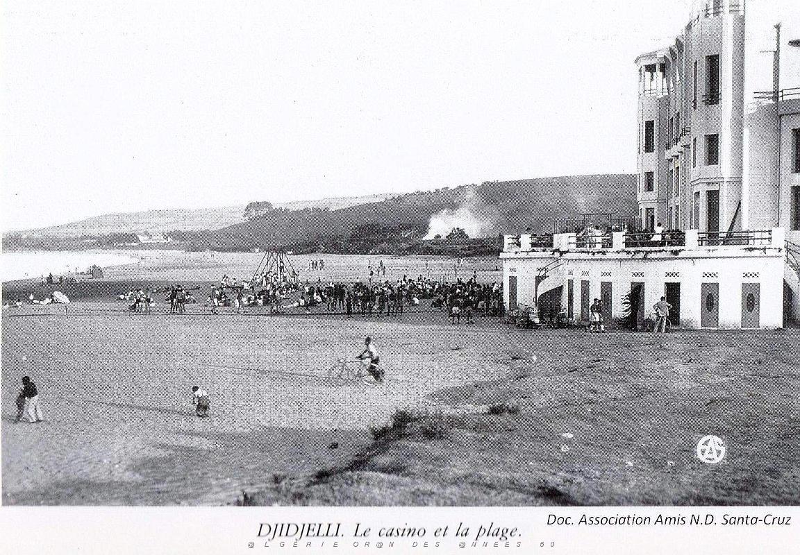 142- Djidjelli - Casino et la plage.jpg